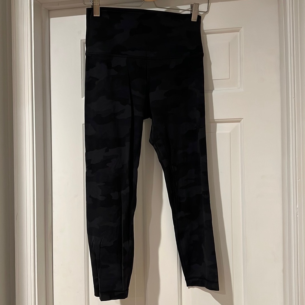 Lululemon tights